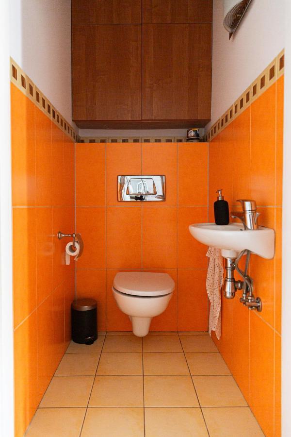 Apartment Ten Варшава Екстериор снимка