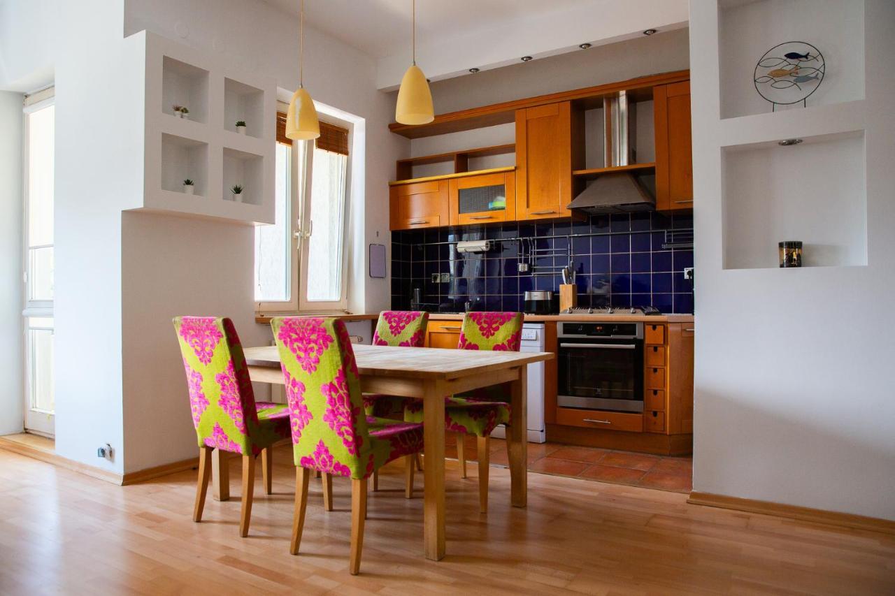 Apartment Ten Варшава Екстериор снимка