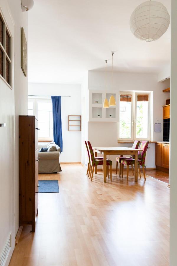 Apartment Ten Варшава Екстериор снимка