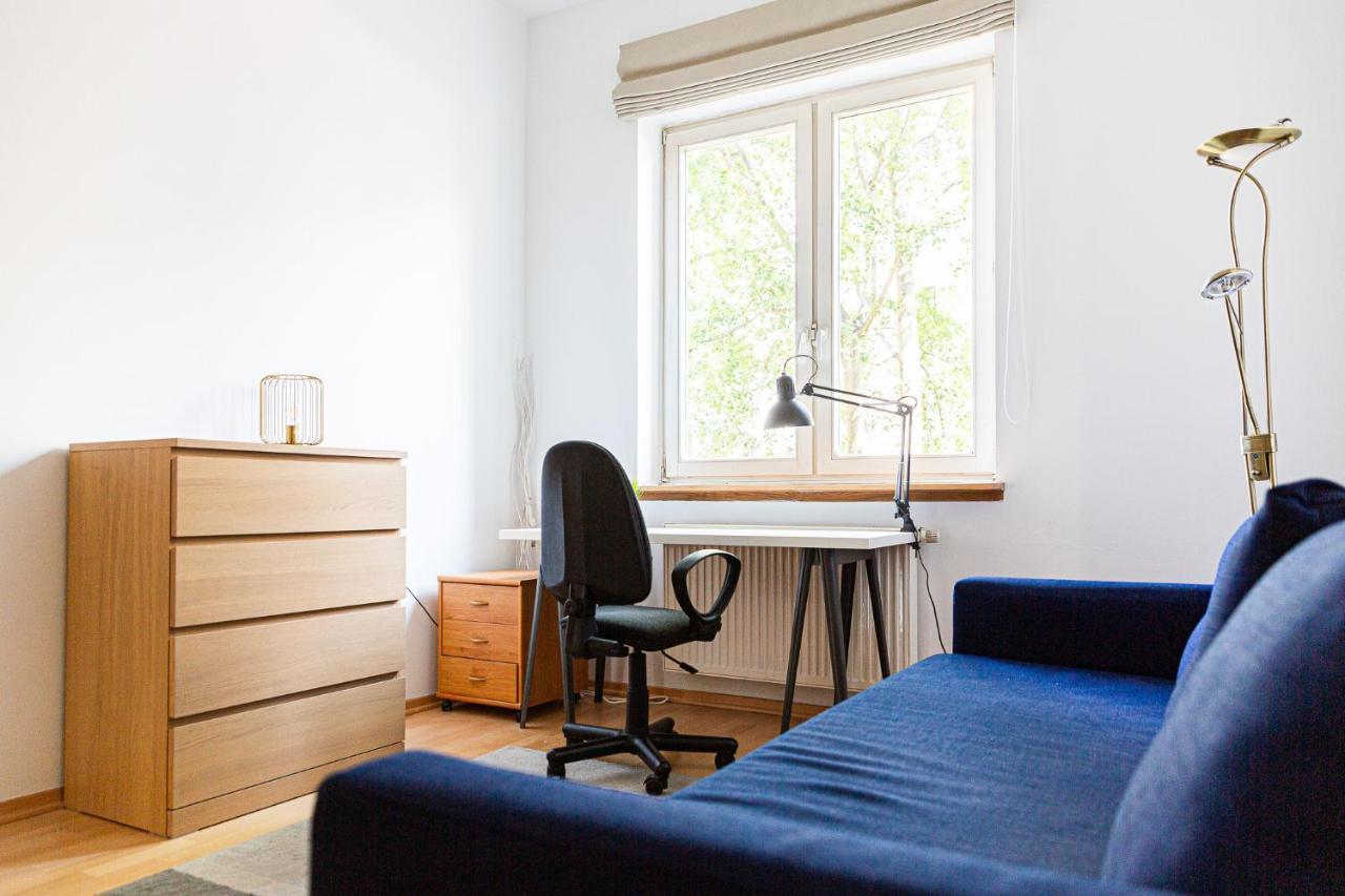 Apartment Ten Варшава Екстериор снимка