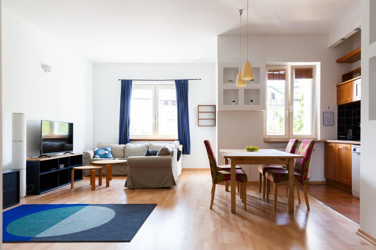 Apartment Ten Варшава Екстериор снимка